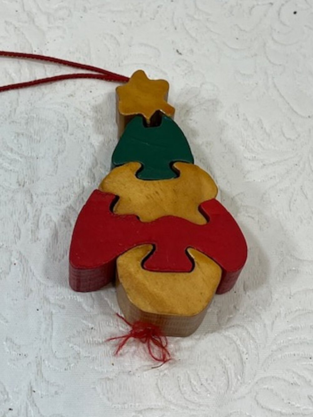 VTG Interlocking Wooden Puzzle Christmas Tree Star Holiday Ornament 1.75"x2.75"